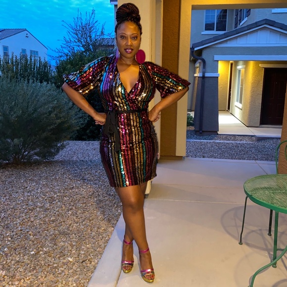 Meet Your Posher - Picture 4 of 6